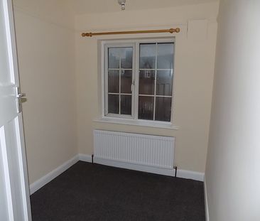 2 BUXTON ROAD - Photo 4