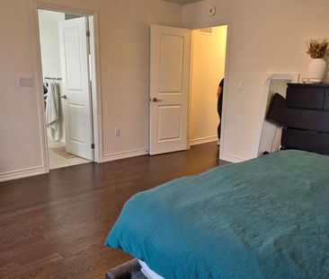 For Lease - 18 Gemini Drive, Barrie, Ontario - Photo 2