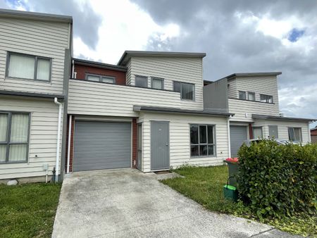 15/46 Park Estate Road, Papakura - Photo 2