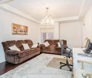 3 LAVALLEE CRESCENT - Photo 4