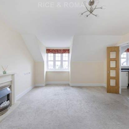 2 bedroom property to rent in Maidenhead - Photo 1