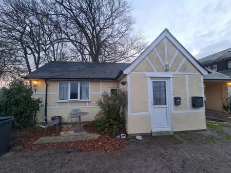 1 bedroom cottage to rent - Photo 5