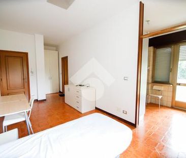 Monolocale in affitto - Photo 1