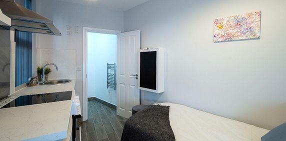 1 bedroom flat to rent - Photo 2