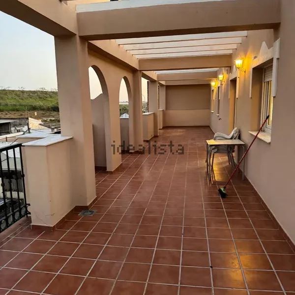 Alquiler de ático en CL Poeta Garcia Valverde, 17 - Photo 1