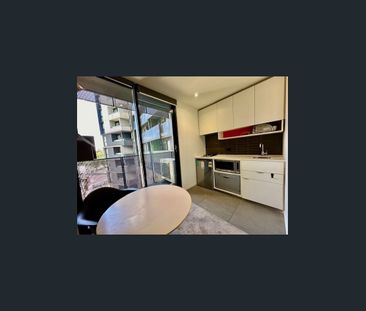 FULLY FURNISHED STUDIO apartment - Photo 2