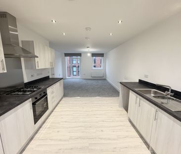 DERBY, DERBYSHIRE - Photo 5