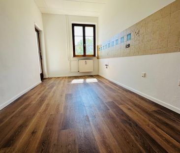 Zentrumsnahe zwei Zimmer Wohnung mit Loggia - Photo 5