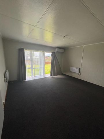 Two-Bedroom Brick Unit in Prime Waitara ... - Photo 3