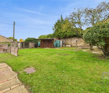 2 bedroom end of terrace house to rent - Photo 3