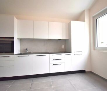 Reprise de bail d'un appartement de 2.5 pièces en attique - Photo 4