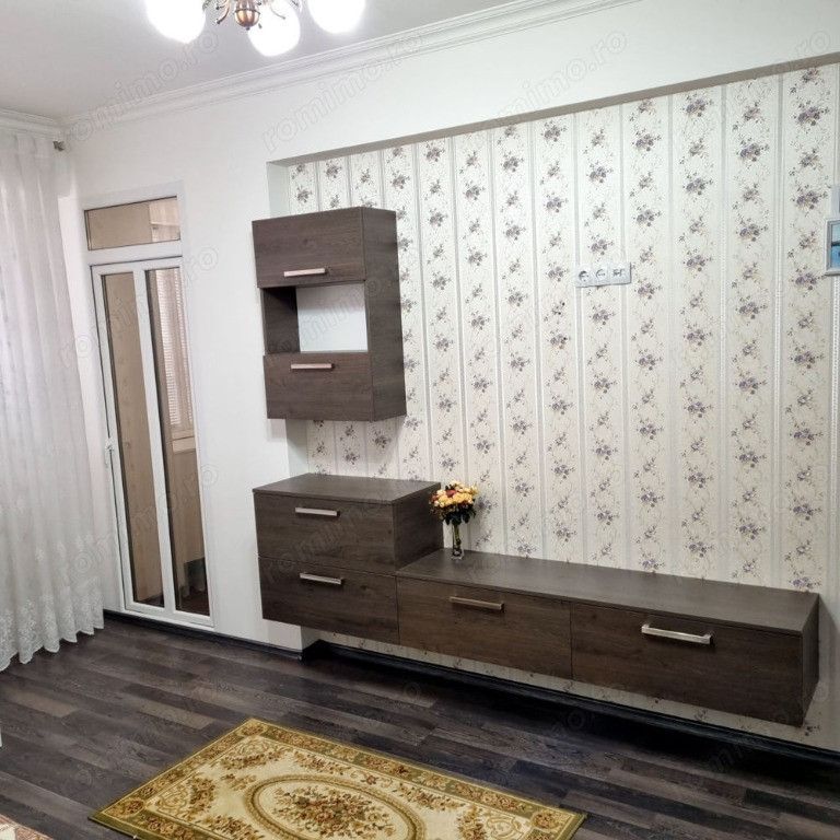 Garsoniera zona 1 Mai - Photo 1