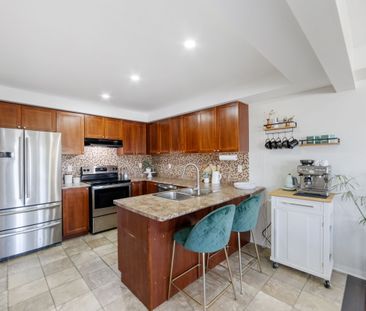 For Lease - 3113 Stornoway Circle, Oakville, Ontario - Photo 6