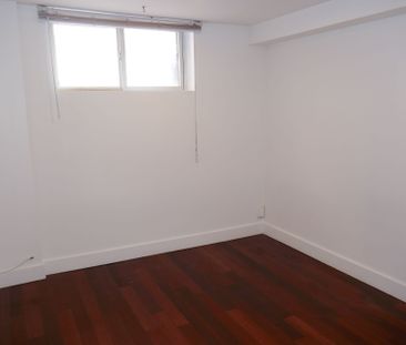 For Lease - 603 Annette Street Unit# Lower, Toronto, Ontario - Photo 6