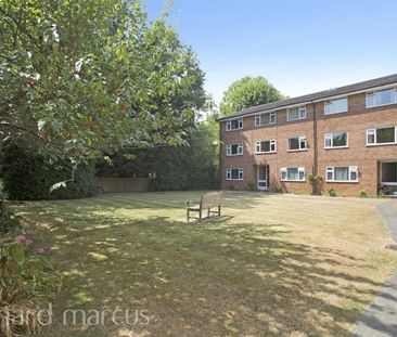 Lovelace Gardens, Surbiton - Photo 6