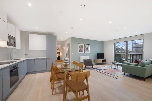 The Oakgate, KT22 7RZ, Surrey - Photo 1