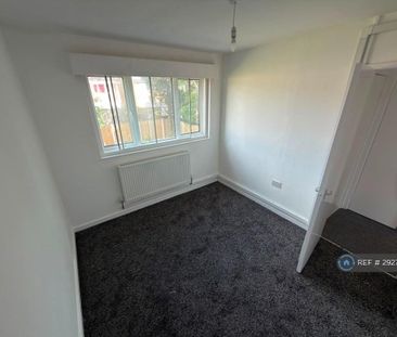 2 bedroom maisonette to rent - Photo 5