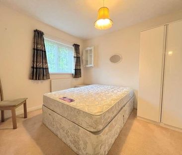 Picton Gardens, Bridgend, CF31 - Photo 3