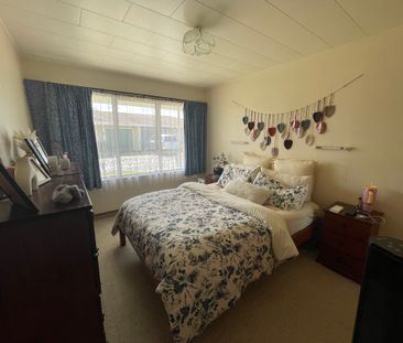 Comfort and Convenience - Photo 2