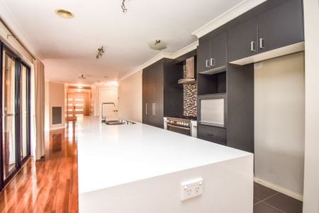 51 Botanic Way, Orange. - Photo 3