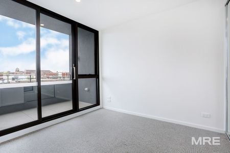 206/48 Blenheim Street, Balaclava - Photo 2
