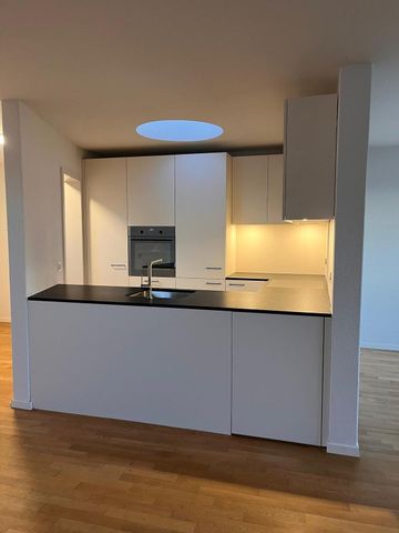 Frisch sanierte 1 Zimmerwohnung an zentraler Lage in Lyss - Foto 2