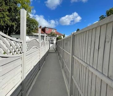 1 Bed Flat, Pinner Road, HA2 - Photo 1