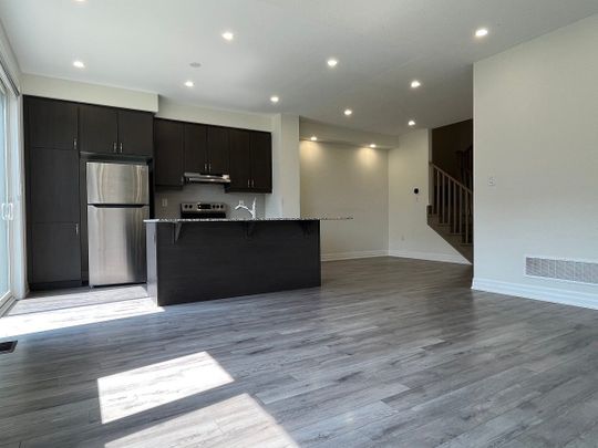 For Lease - 4 Limoges Street, Whitby, Ontario - Photo 1