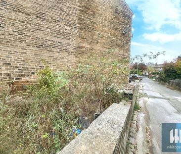 Clement Street, Birkby, Huddersfield, HD1 - Photo 5