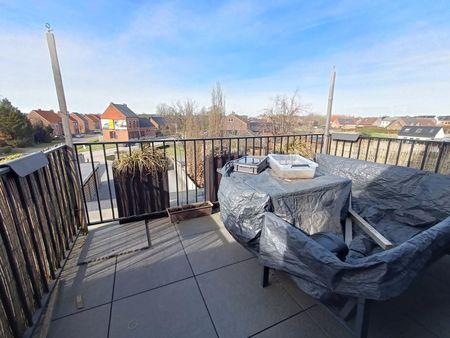 Recent tweeslaapkamer dakappartement met terras! - Photo 4