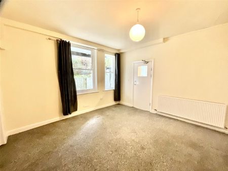 Scarborough, YO11 2DJ, Scarborough - Photo 4