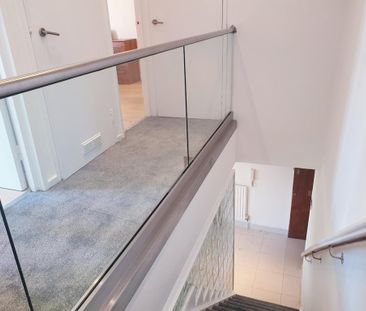 3 bedroom apartment to rent - Photo 3