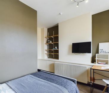 6 bedroom house to rent - Photo 5