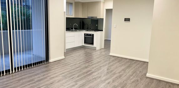 1 bedroom apartment - affordable housing 20% below market rate - income thresholds apply - Photo 2