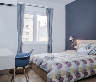 Carrer de Los Castillejos, Barcelona, Catalonia 08013 - Photo 6