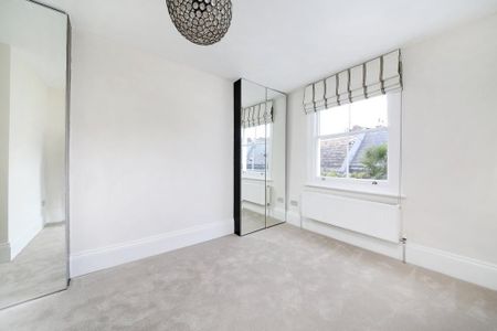 5 bedroom terraced house to rent - Photo 4