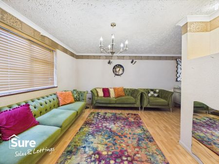 4 bedroom terraced house to rent - Photo 2