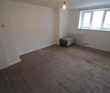 2 bedroom maisonette to rent - Photo 1