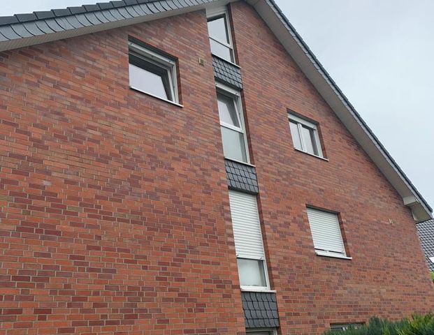 Helle 3,5-Zimmer Dachgeschosswohnung in Gütersloh - Foto 1