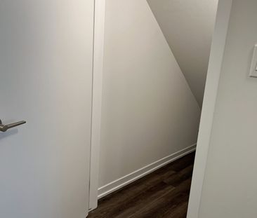 For Lease - 131 HONEYCRISP Crescent Unit# 209, Vaughan, Ontario - Photo 1