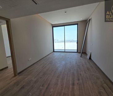 Brand new building Chiller free | Spacious LAYOUT - Photo 4