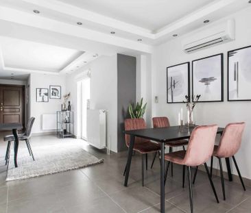 Modernized & Spacious 2BD Apartment in Chalandri - Photo 4