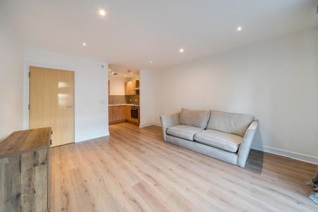 1 bedroom flat to rent - Photo 3