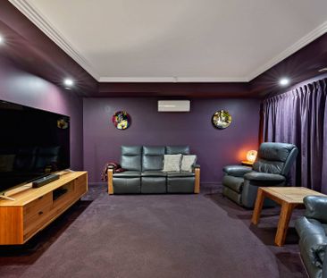 30 Regent Avenue, Redlynch - Photo 4