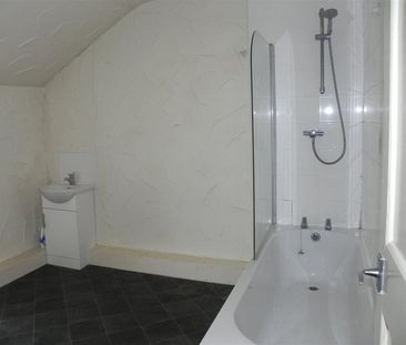 School Lane, Upholland - Photo 6