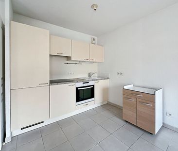 Appartement Cagnes-sur-Mer 1 pièce(s) VIDE - Photo 3