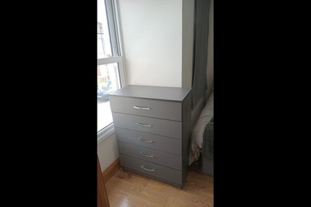 Studio Flat, Murillo Road, SE13 - Photo 2