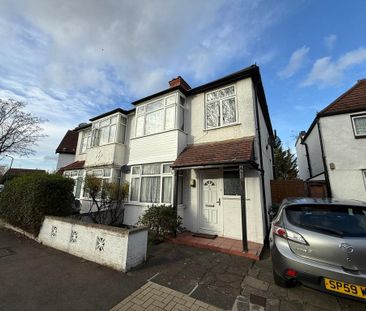 1 bedroom in a house share to rent - Photo 5