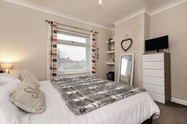 2 bedroom House To Let - Photo 1