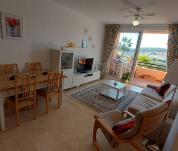 2 Bedroom Apartment For Rent in La Duquesa, Málaga - Photo 5